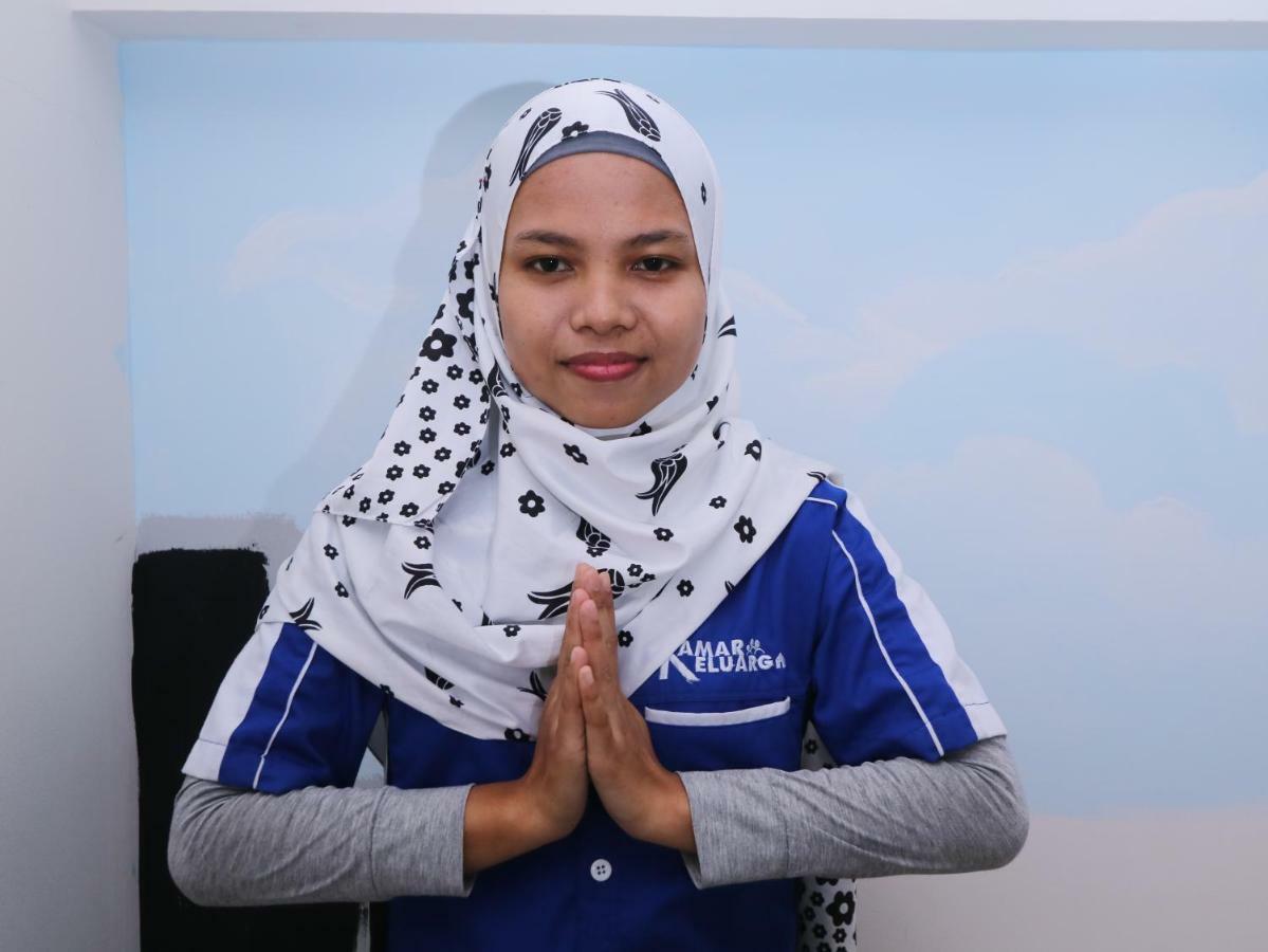 מלון ג'קרטה Kamar Keluarga Tanah Abang מראה חיצוני תמונה
