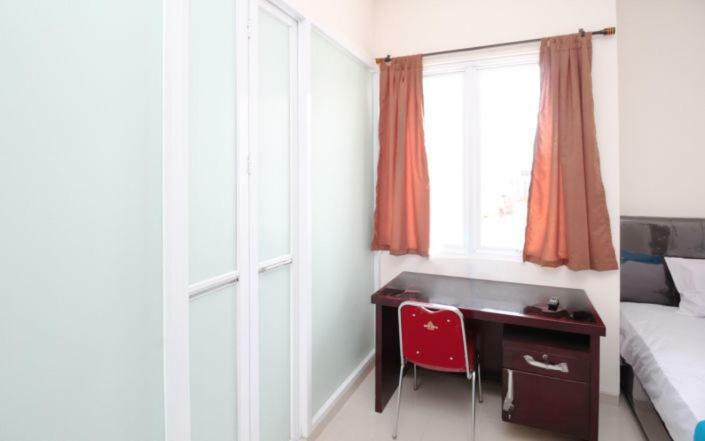 מלון ג'קרטה Kamar Keluarga Tanah Abang מראה חיצוני תמונה